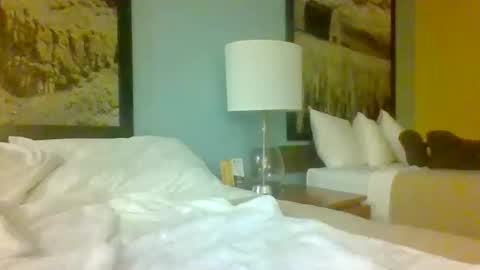 yesinchris7 online show from 11/07/25, 09:31