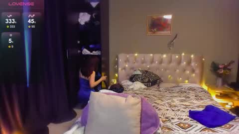 Sofie online show from 11/22/25, 11:20