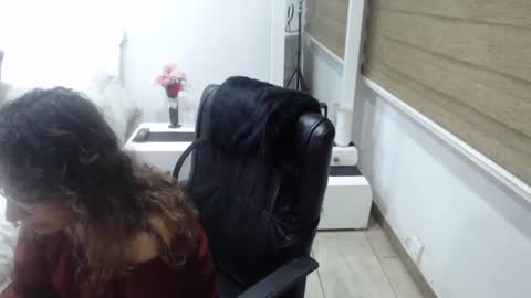 jessy online show from 10/10/25, 11:59