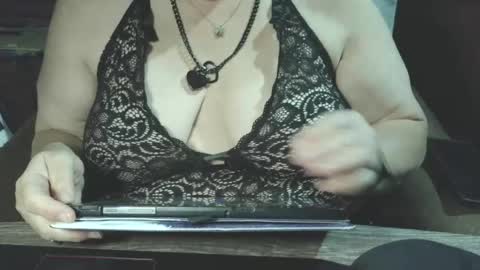 yessirprincesspet online show from 06/21/26, 02:25