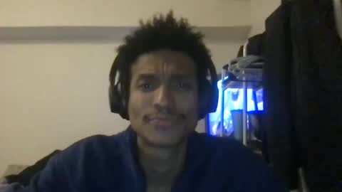 yesyesf32 online show from 03/05/26, 05:58