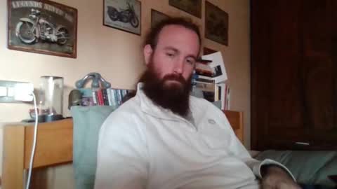 yeti_92 online show from 10/18/25, 11:33