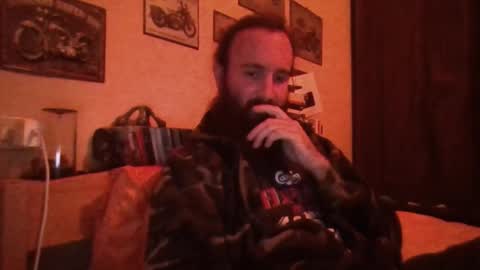 yeti_92 online show from 11/10/25, 05:34