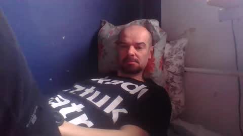 Snapshot of yewloo chatting on 03/01/25, 09:07 yewloo online show from 03/01/25, 09:07