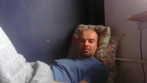 yewloo online show from 10/16/25, 06:14