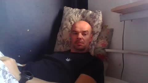 yewloo online show from 10/25/25, 05:59