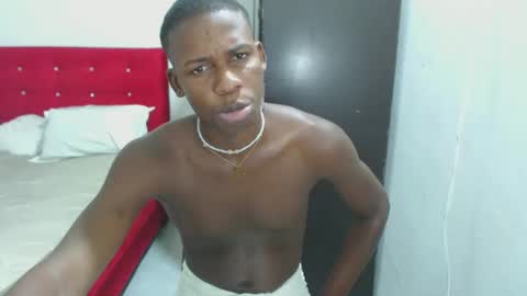 Snapshot of yeycom_hot07 chatting on 02/15/25, 08:43 yeycom_hot07 online show from 02/15/25, 08:43