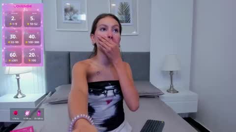 Yeye online show from 03/21/26, 11:26