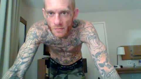 Snapshot of yfwb69xxx chatting on 11/18/25, 11:58 yfwb69xxx online show from 11/18/25, 11:58