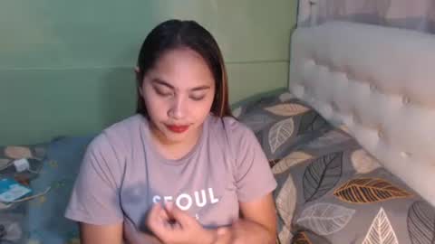 Snapshot of yhang_slut chatting on 10/05/25, 09:51 yhang_slut online show from 10/05/25, 09:51