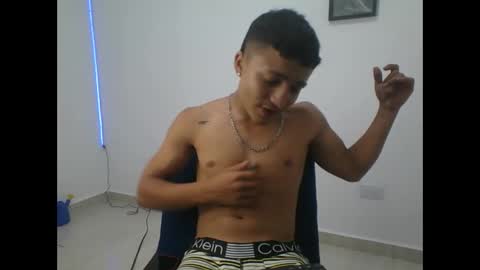 yissus_20 online show from 04/11/26, 04:11