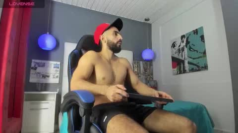 Yiyo online show from 02/19/26, 04:41