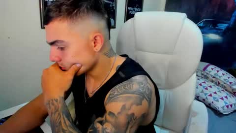 yker online show from 10/18/25, 02:14