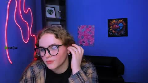 Ylia online show from 04/03/26, 11:19