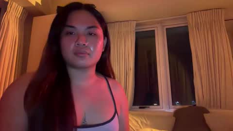 yllana love online show from 03/16/26, 12:20