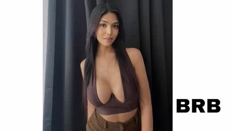 ylonagrae online show from 12/18/25, 11:11