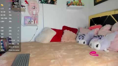 lucy online show from 02/22/26, 09:13