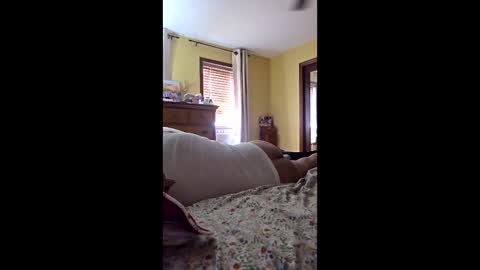 ynfantejovanny online show from 06/10/26, 04:28
