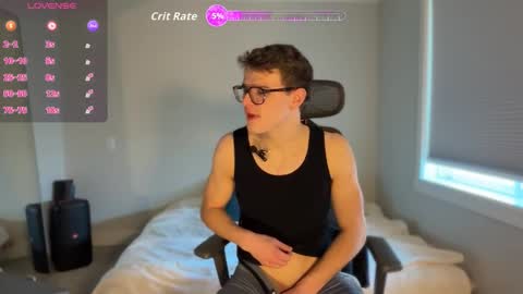 yngdesire1 online show from 02/19/26, 10:06