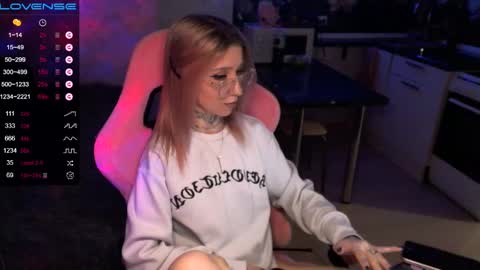     online show from 01/08/25, 10:06