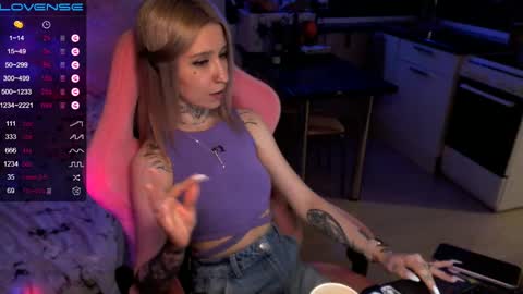     online show from 02/22/25, 02:06