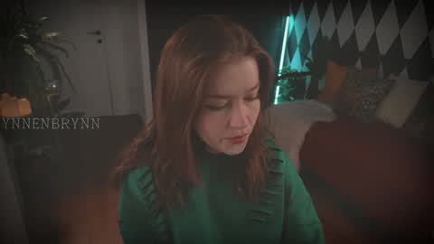 ynnenbrynn online show from 12/03/24, 07:43