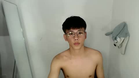 ynotyu online show from 04/06/26, 01:01