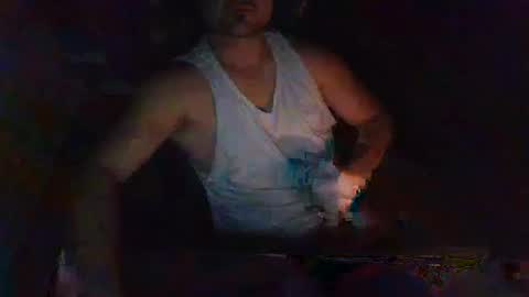 Snapshot of yoalankpo chatting on 12/21/25, 03:57 TuRey online show from 12/21/25, 03:57