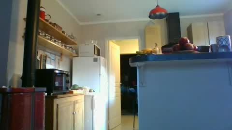 Yoann online show from 06/17/26, 05:32