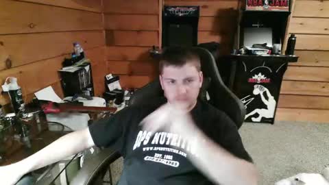 Snapshot of yobenko chatting on 11/29/25, 03:09 yobenko online show from 11/29/25, 03:09