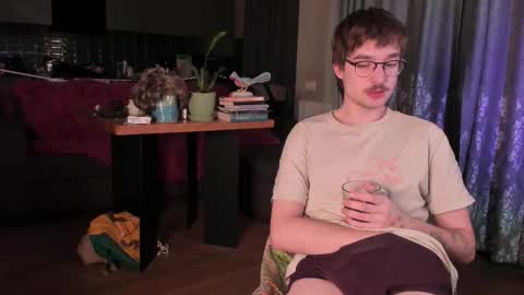 Max online show from 02/04/26, 04:40