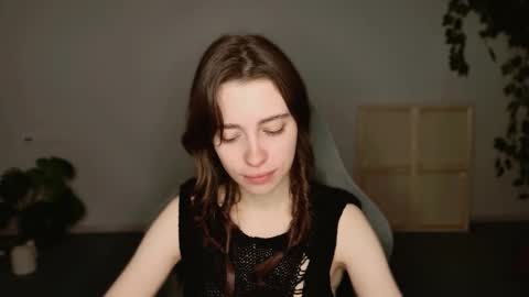 yoka_paradoxxx online show from 11/06/25, 05:30