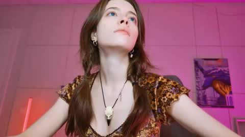 yoka_paradoxxx online show from 12/17/25, 05:13