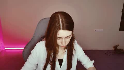 yoka_paradoxxx online show from 02/27/26, 10:04