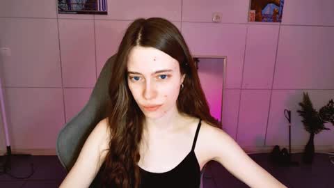 yoka_paradoxxx online show from 03/26/26, 09:15