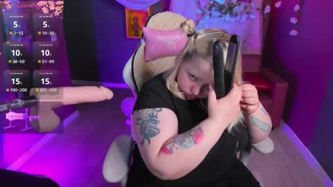 Yoki online show from 03/26/26, 06:41