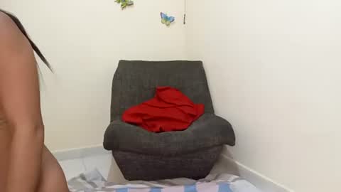 yonata874277 online show from 07/04/26, 07:03