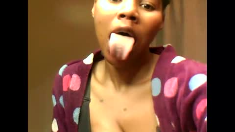 amazingkellyxx online show from 09/25/25, 09:29