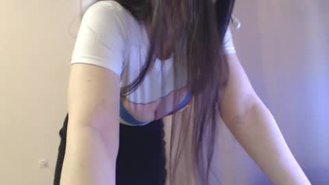 Sophie online show from 04/01/26, 01:41