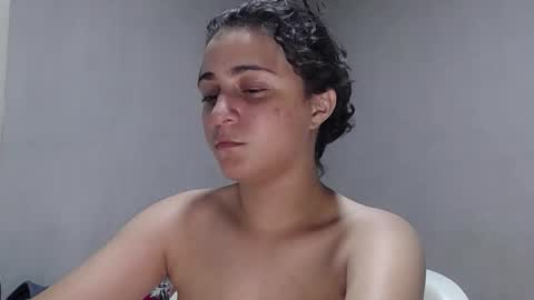 Little Mike Independent model online show from 10/11/25, 10:52