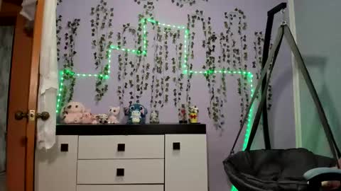 yoonhee_ki online show from 03/13/26, 05:19