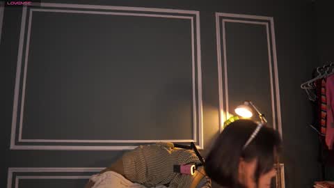 Mika online show from 01/21/25, 11:56