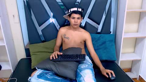 Yordi online show from 10/25/25, 12:23