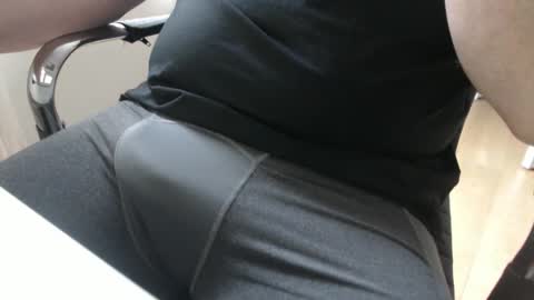 yorkiemanuk online show from 03/05/26, 09:05