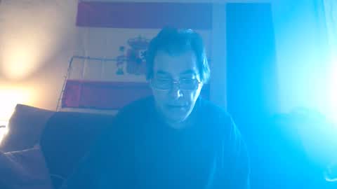 yosep online show from 10/18/25, 07:31