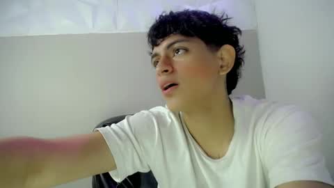 Snapshot of yosepp_cum chatting on 05/01/26, 04:06 YOSEP online show from 05/01/26, 04:06