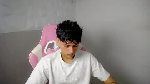 Snapshot of yosepp_cum chatting on 05/10/26, 04:01 YOSEP online show from 05/10/26, 04:01