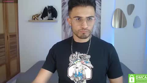 Snapshot of yoshy_man chatting on 01/25/25, 03:30 yoshy_man online show from 01/25/25, 03:30