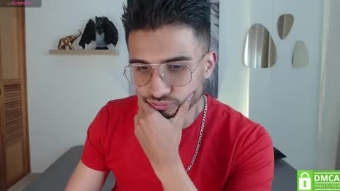 Snapshot of yoshy_man chatting on 01/29/25, 03:33 yoshy_man online show from 01/29/25, 03:33