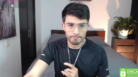 Snapshot of yoshy_man chatting on 10/07/25, 03:04 yoshy_man online show from 10/07/25, 03:04